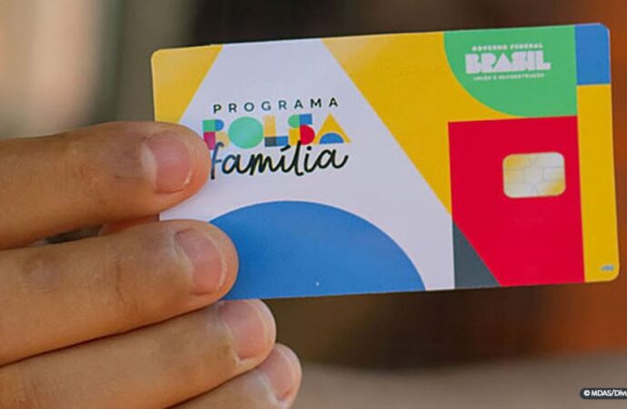 Caixa começa a pagar Bolsa Família de fevereiro