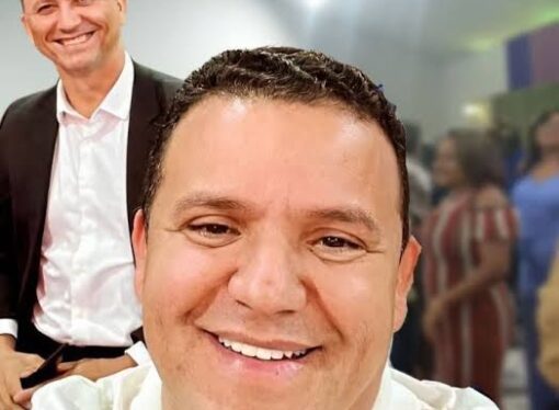 Gustavo Santiago: O Diabo Faz a Panela, Mas Esquece a Tampa