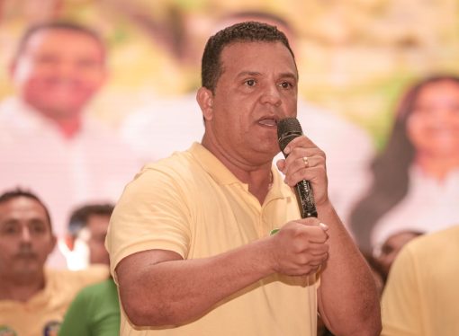 PEDE PRA SAIR, PREFEITO HÉLIO! A INSATISFAÇÃO VIROU CLAMOR POPULAR EM GUAMARÉ