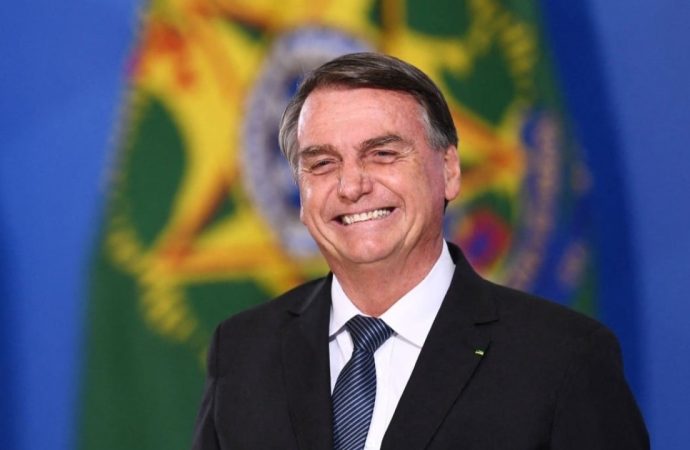 TSE ARQUIVA INQUÉRITO CONTRA BOLSONARO SOBRE URNAS ELETRÔNICAS POR “INEXISTÊNCIA DE NOVOS ELEMENTOS”